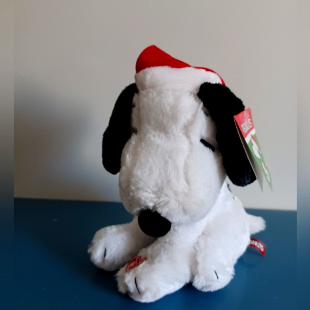 (Peanuts) Dancing Snoopy 2016